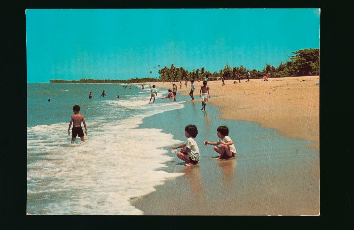 Changi Beach along Nicoll Drive