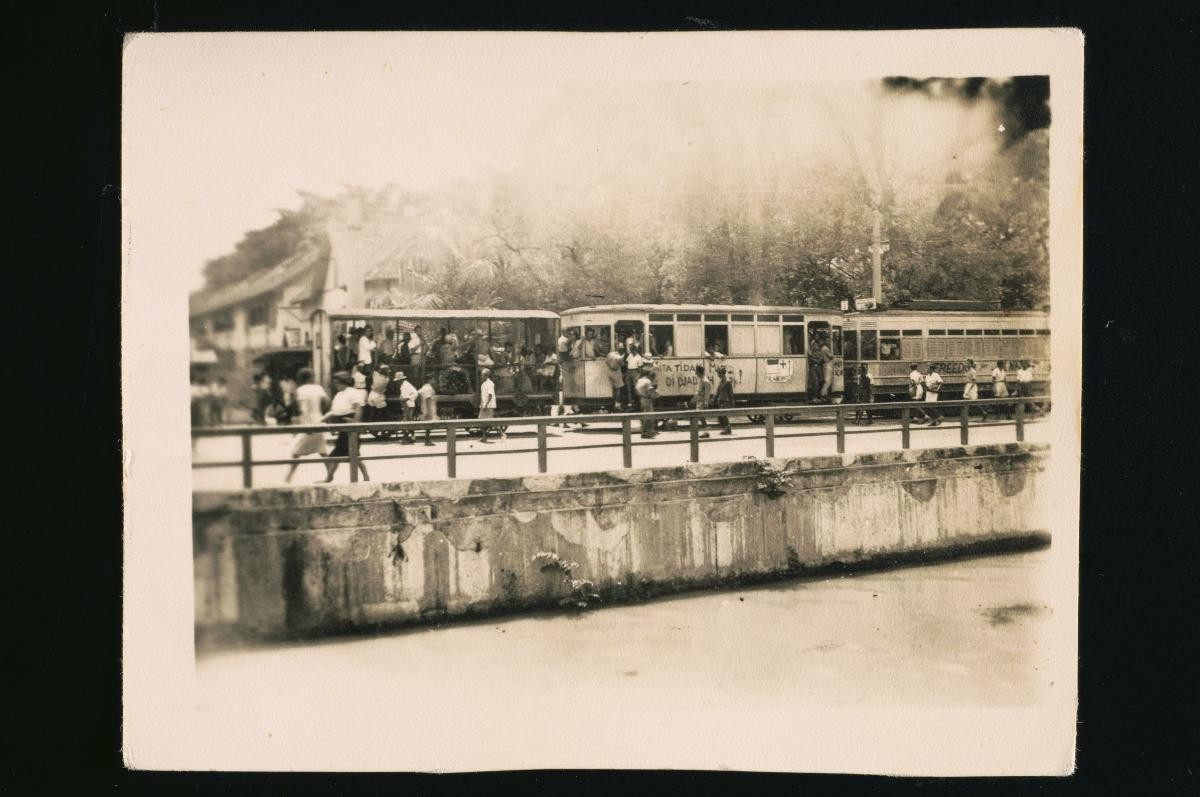 Street scene with trolley buses