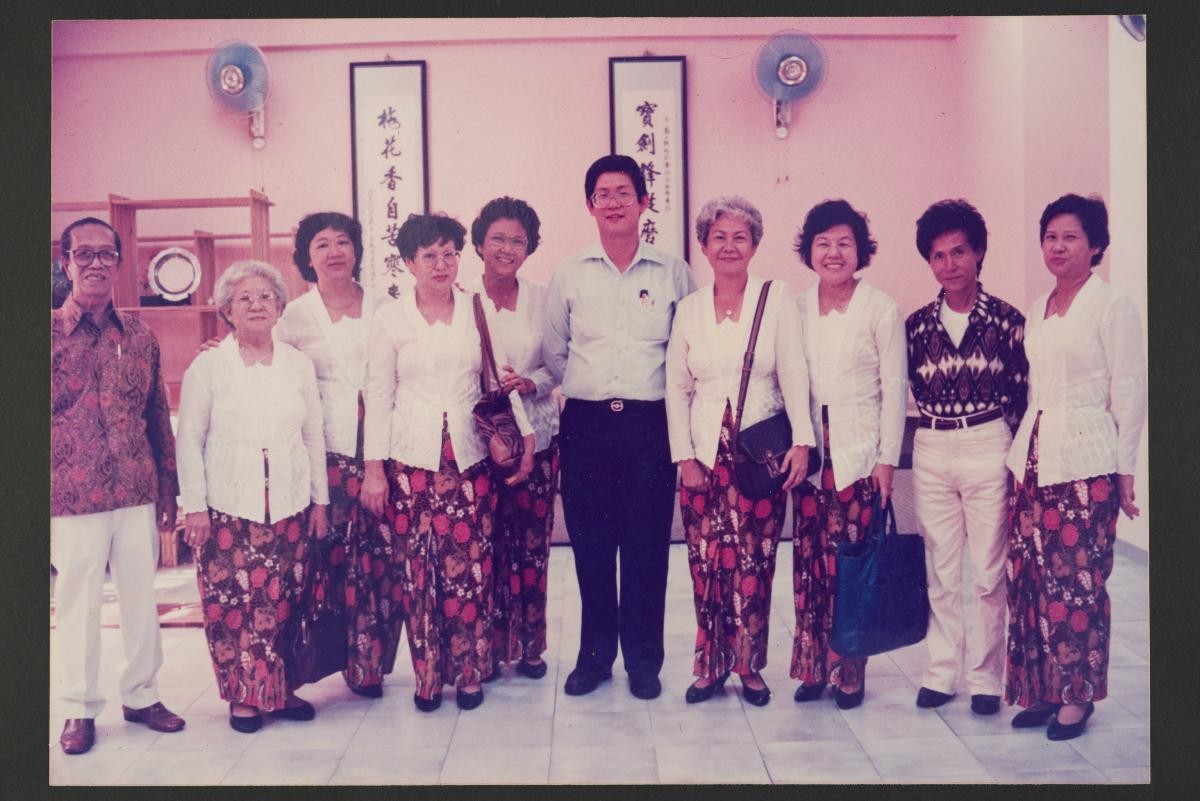 Group photograph with Francis Hogan