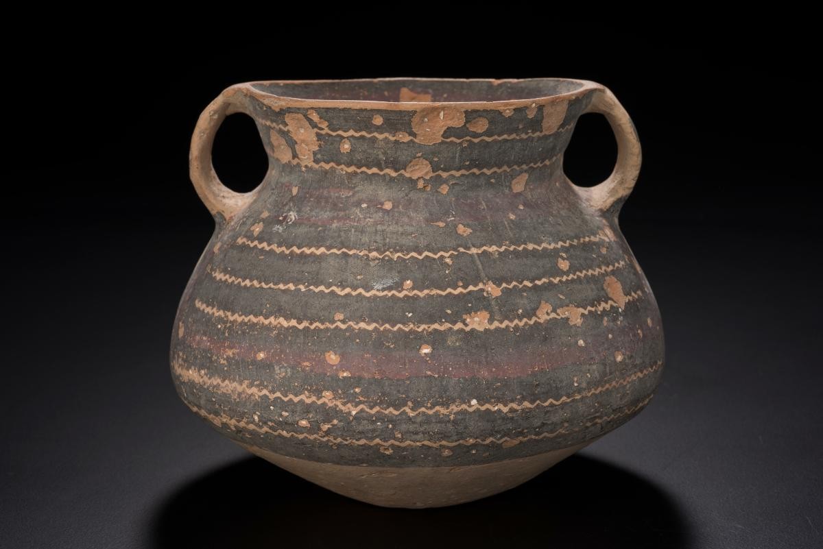 Double-handled jar