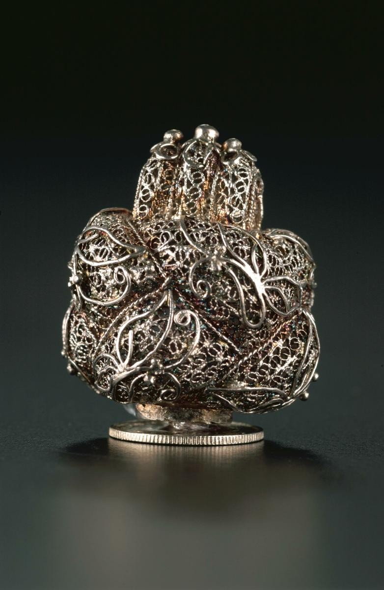 Hat finial