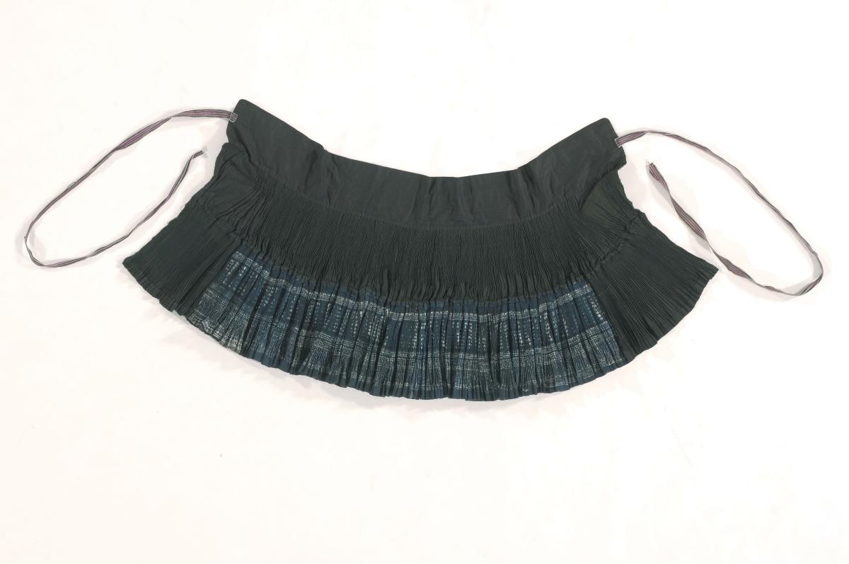 Pleated skirt