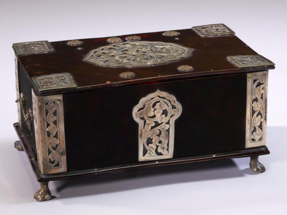 Tortoiseshell box
