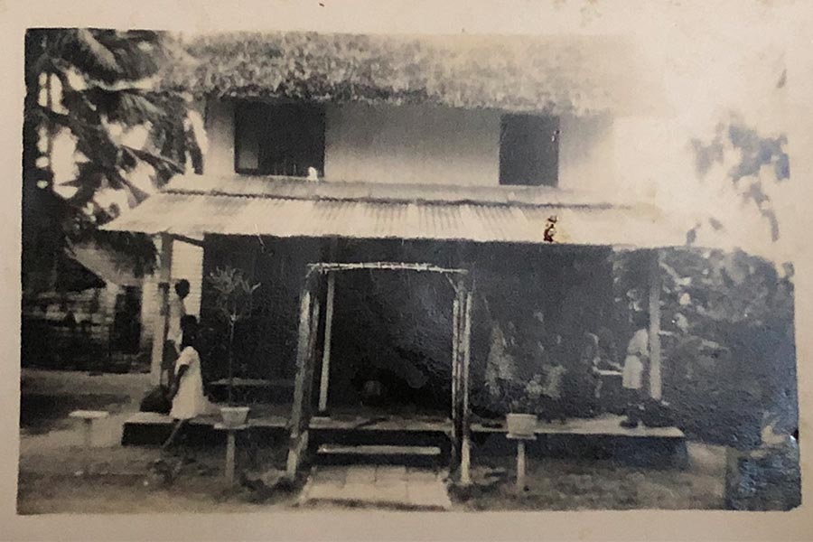 <a class="bold" href="/assets/a289a73b-5a3f-4df3-bfd0-a14adc1cb157/ilwb9q9.JPG" target="_blank">
A photograph of the residence of BS Naiker located at No 5 Kampung Tujoh, Gajah Berang
</a>