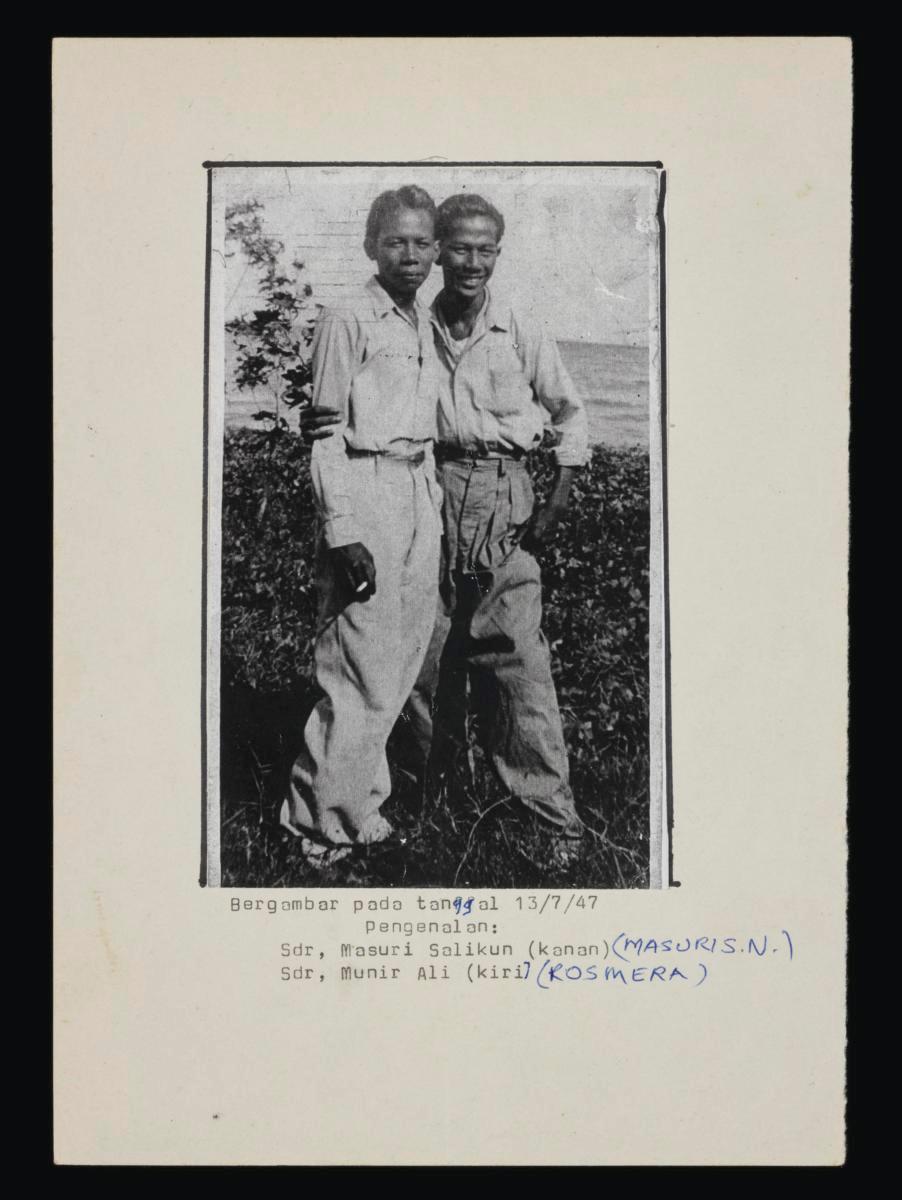 Photograph of Masuri S.N. with Munir Ali (Rosmera)