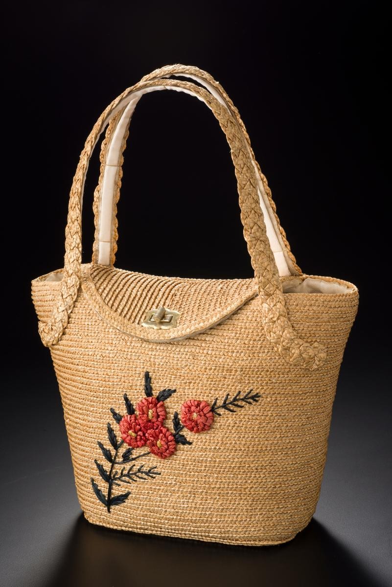 Rattan ladies' tote bag with flower design