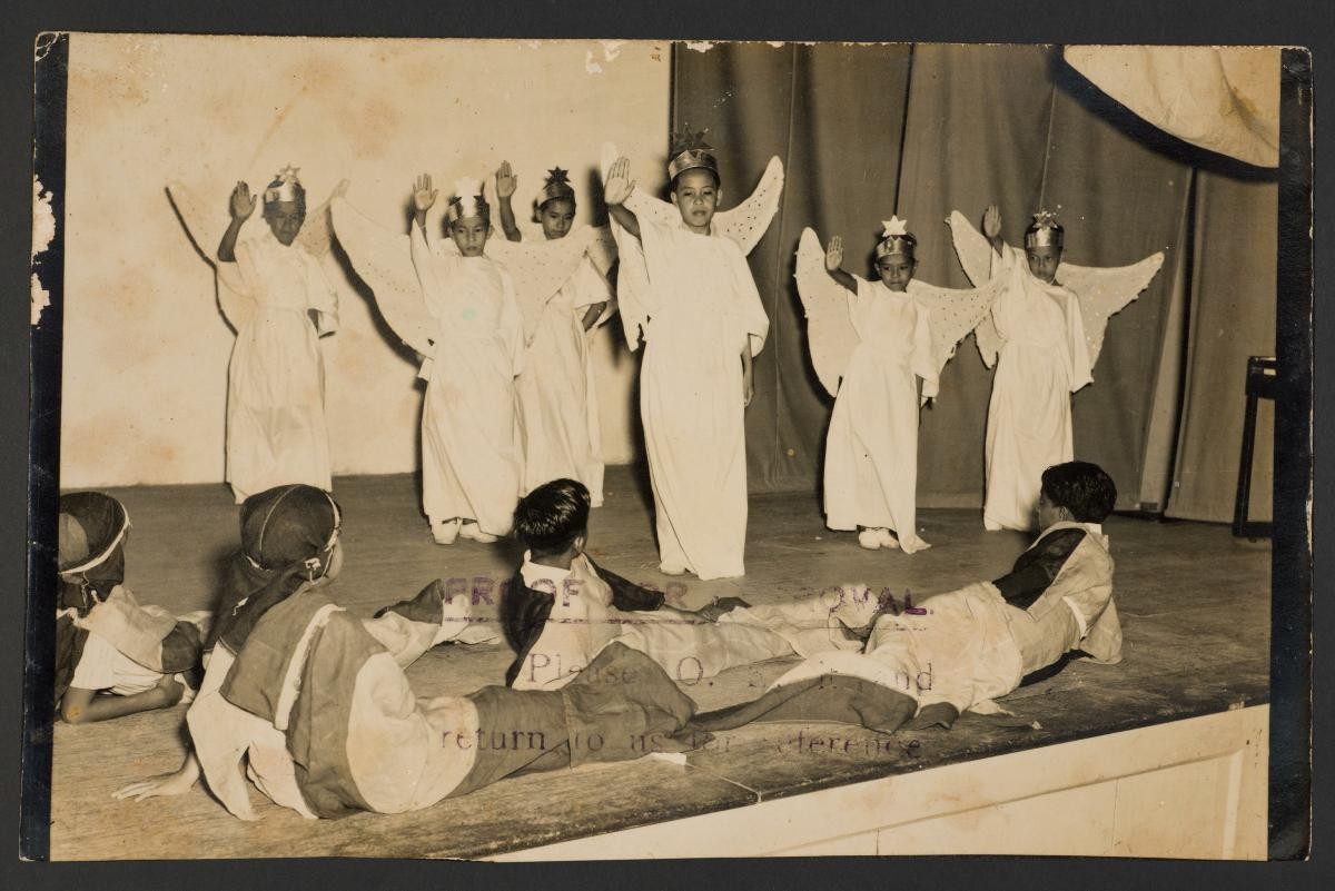 Photograph of a performance - Francis Hogan