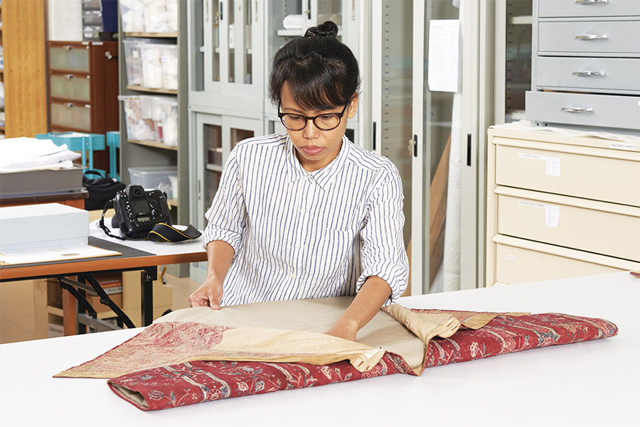 Textiles Conservation