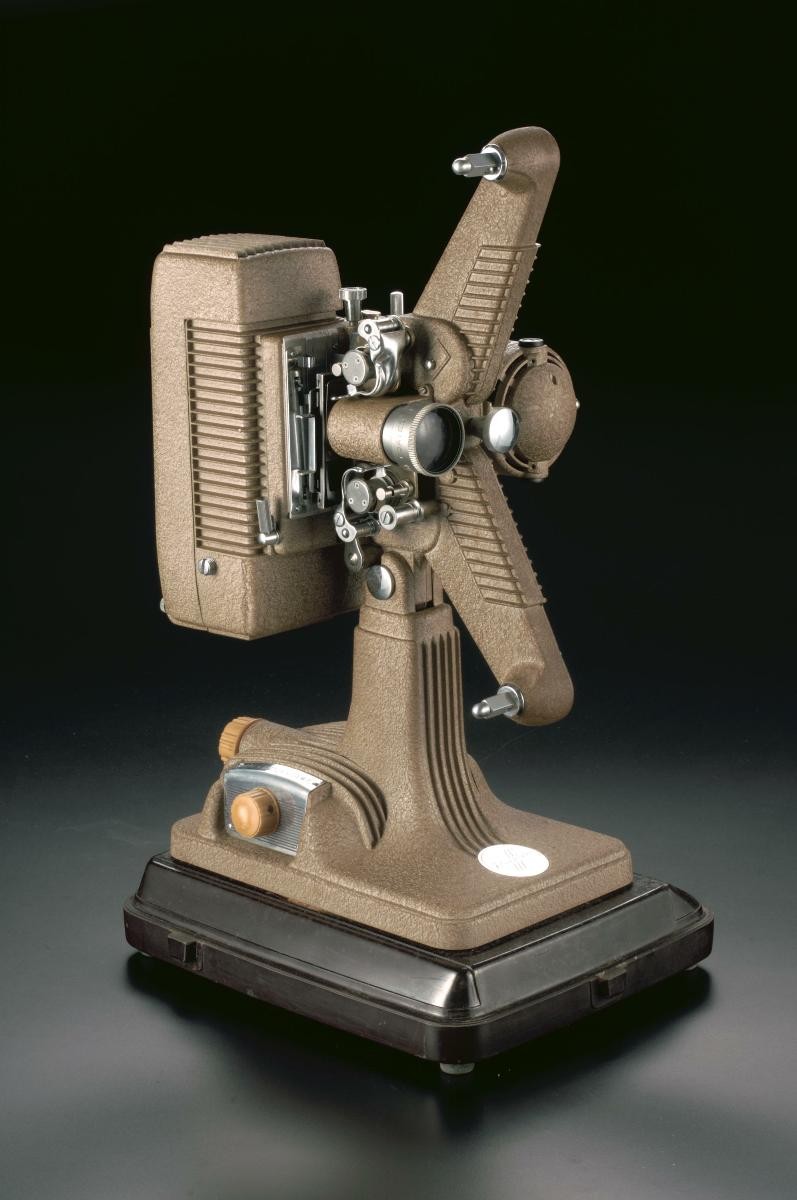 Revere 16mm movie projector