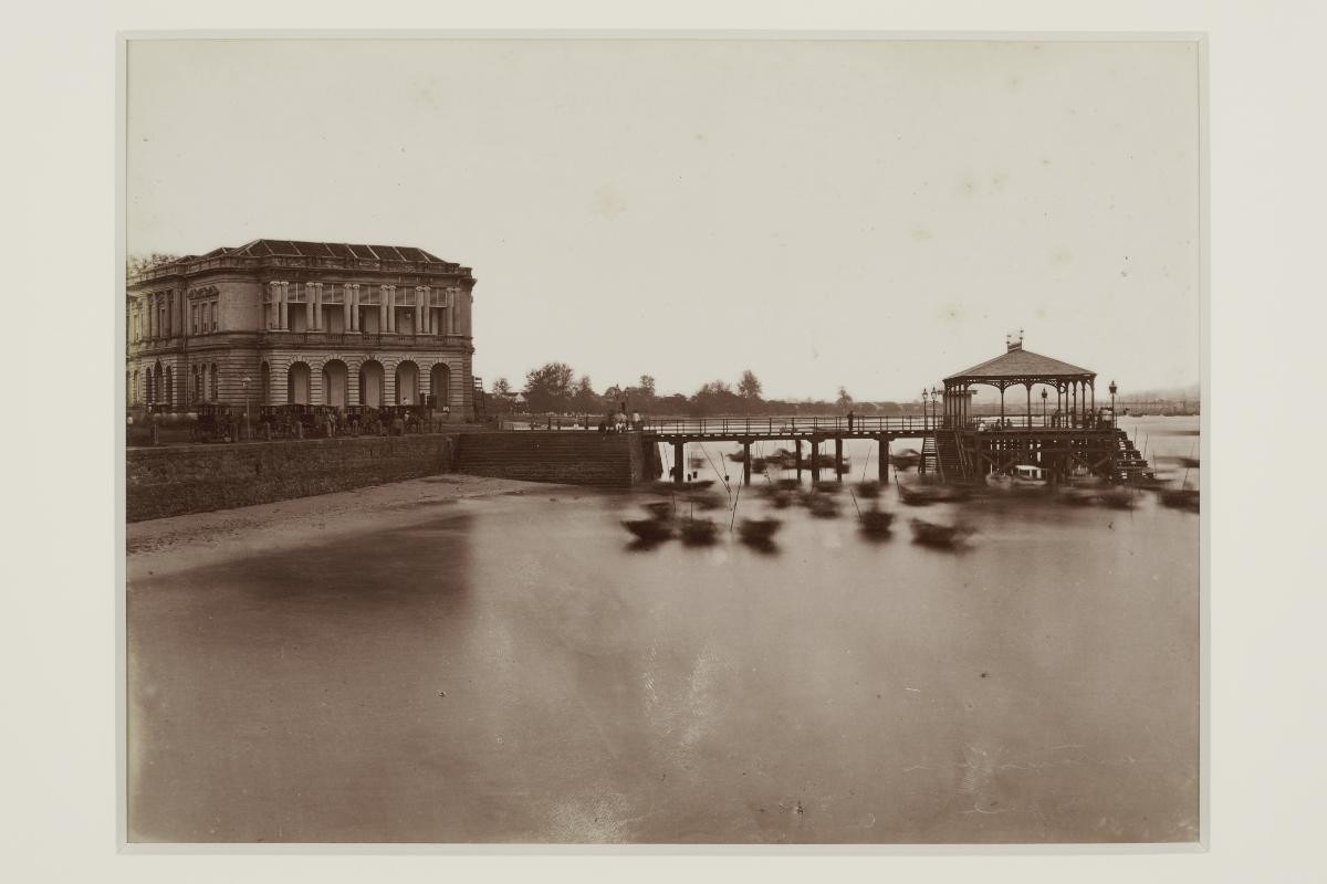 View of Johnston’s Pier and the Exchange from d’Almeida’s Pier