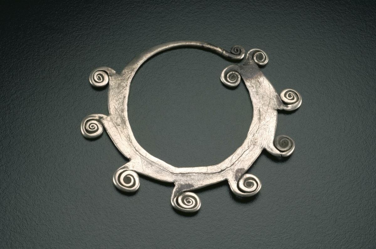 Earring