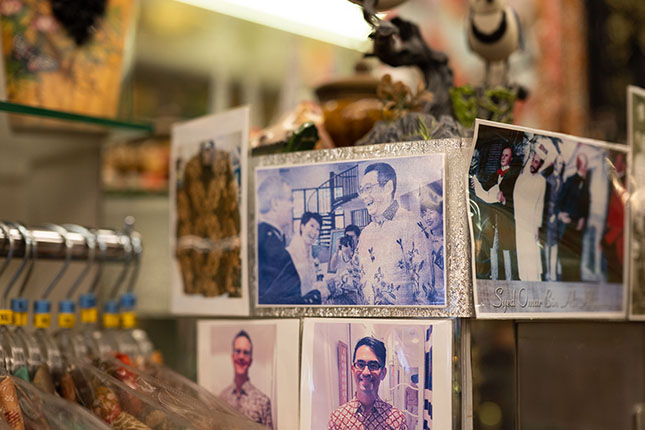 Photographs 1 of Toko Aljunied