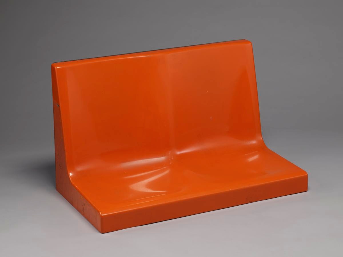 MRT seats (two-seater)