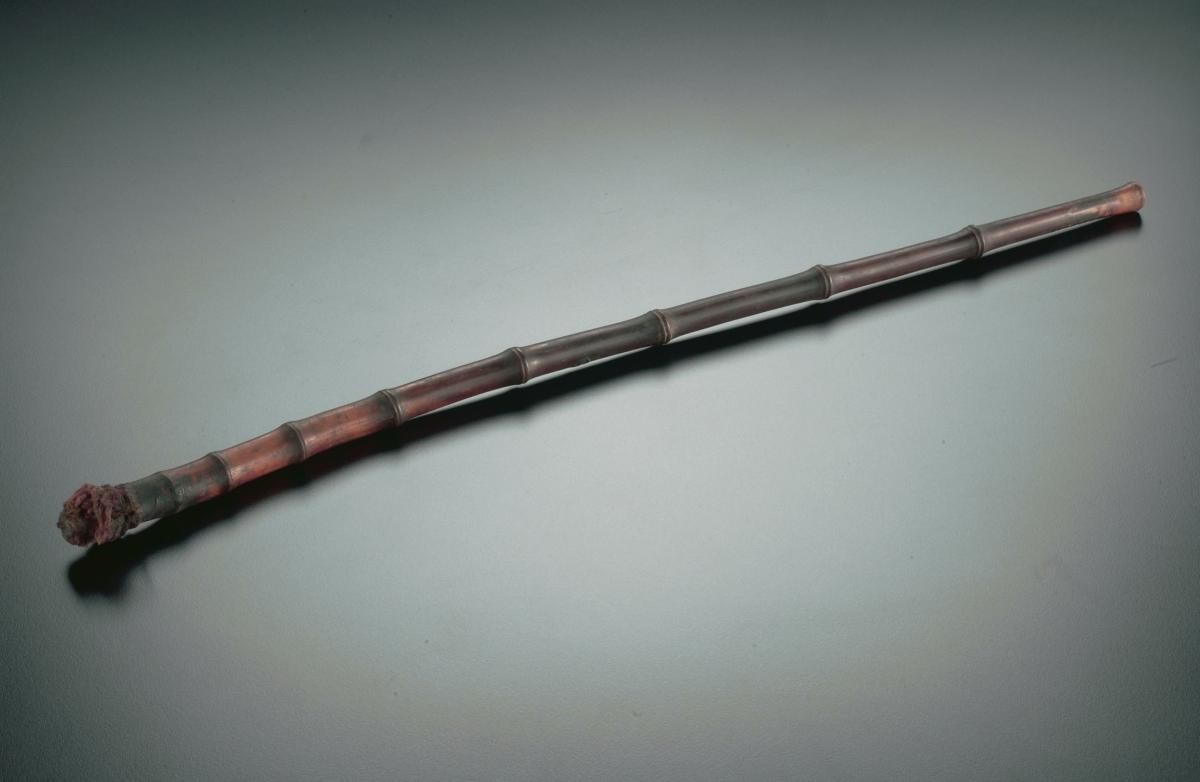 Opium pipe