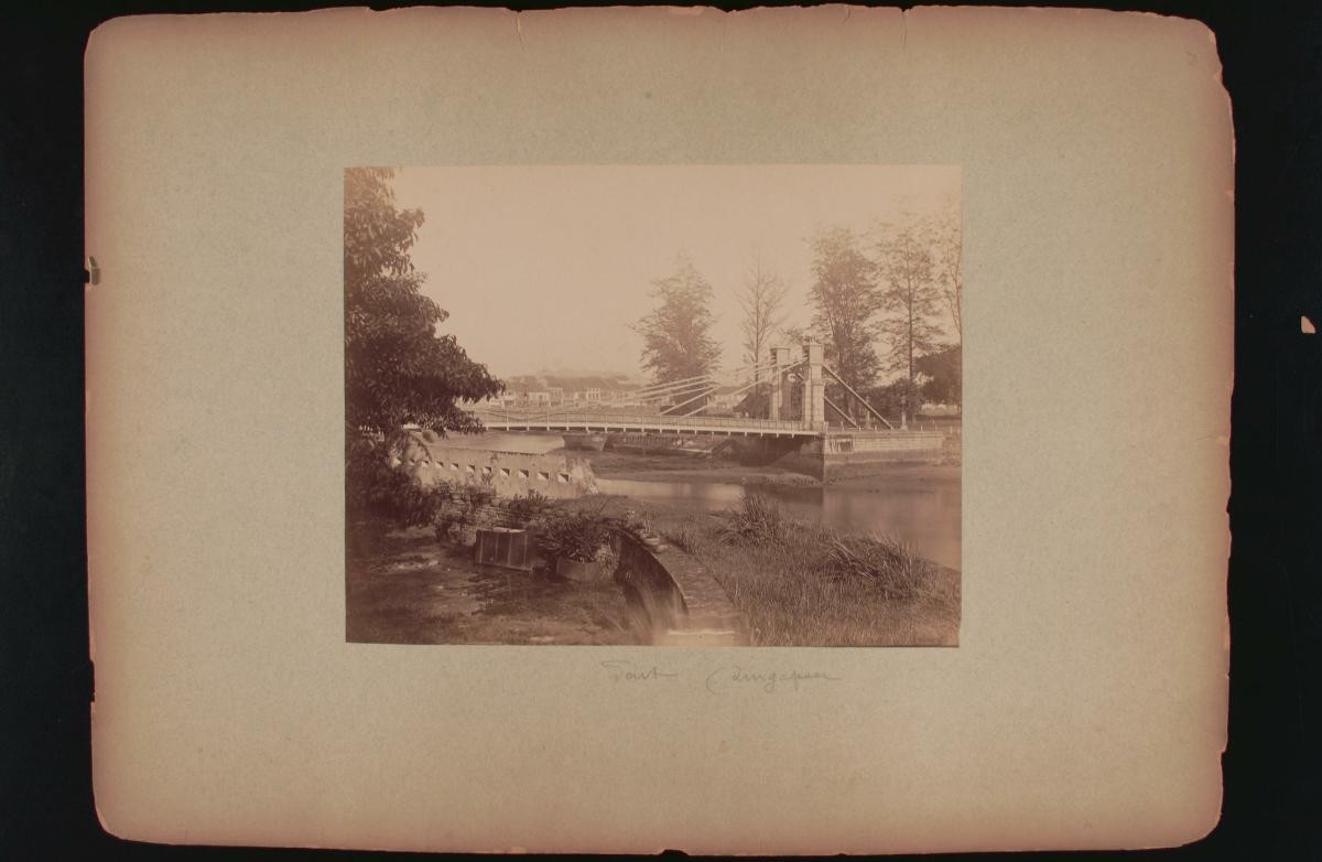 View of Cavenagh Bridge