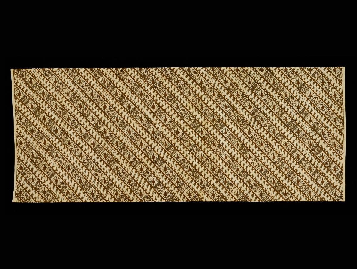 Skirt cloth