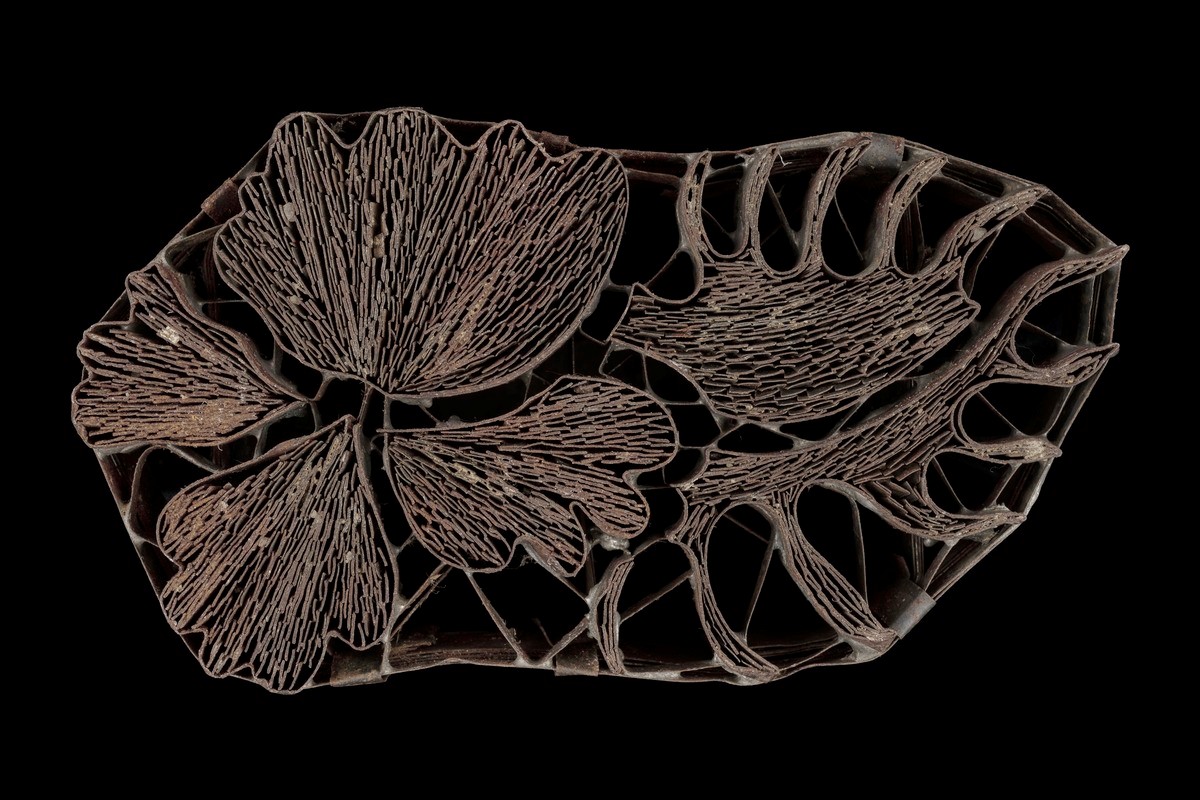Leaves stamp