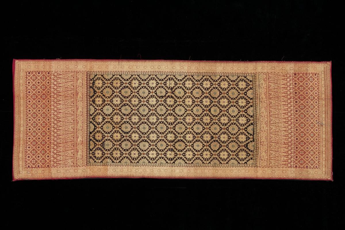 Shoulder cloth, C-13