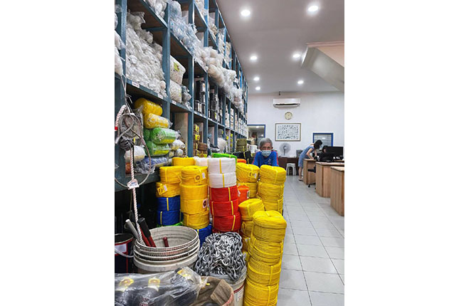 Volunteer Products 1 of Honly Company