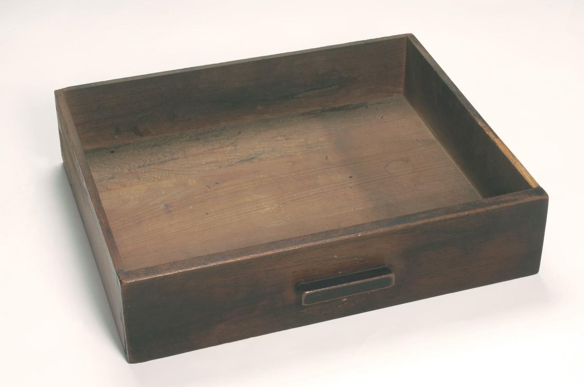 Drawer of a medical cabinet with counter