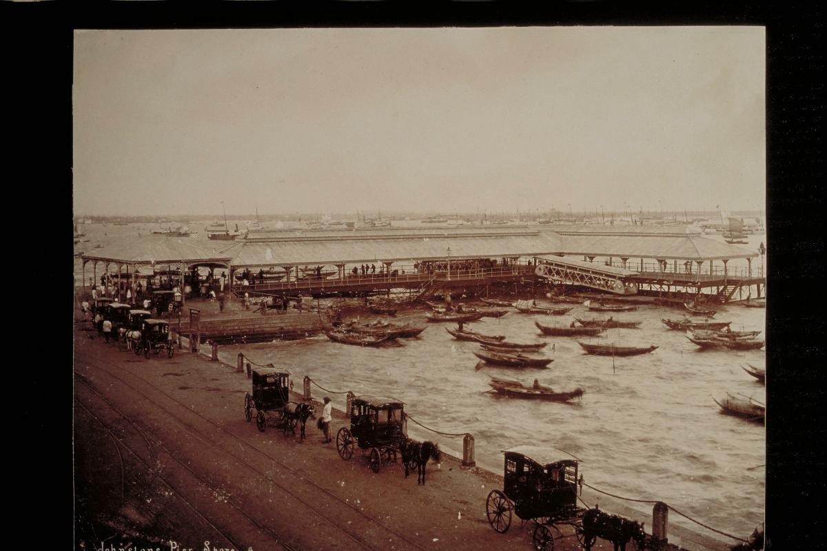 A view of Johnston's Pier
