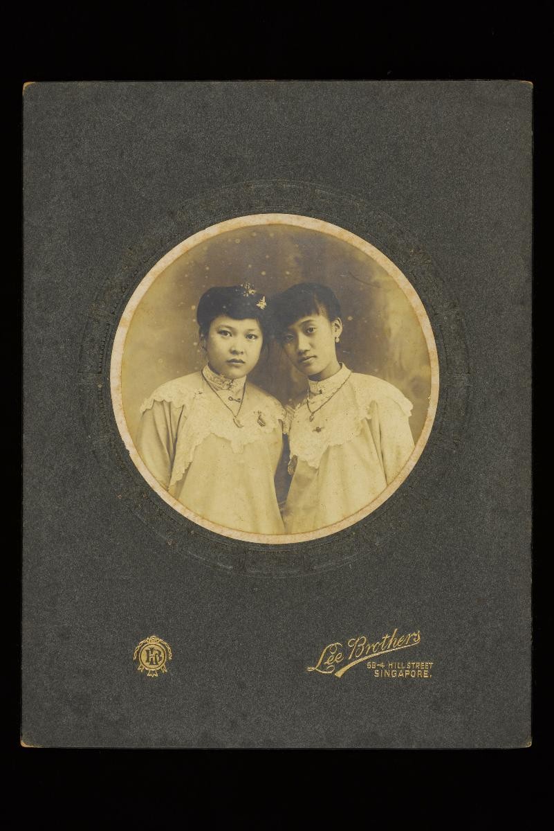 On back: "Aida Kow"