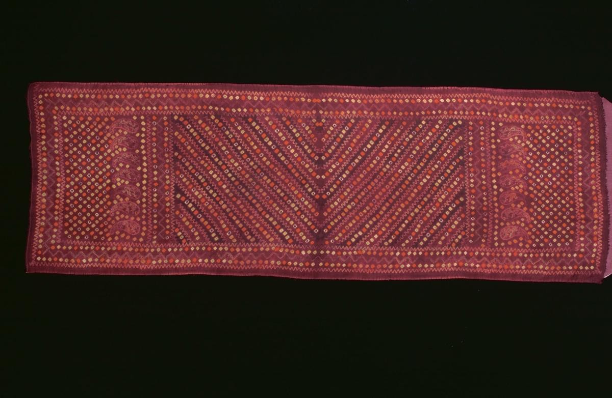 Shoulder cloth