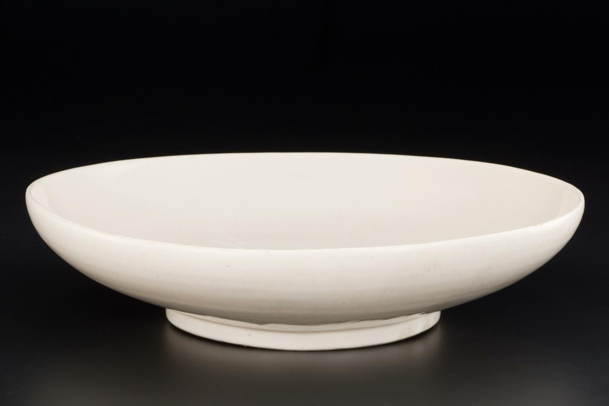 Large dish with incised peony