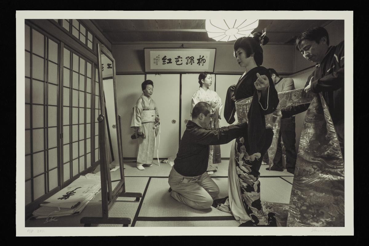 Tying the Obi
