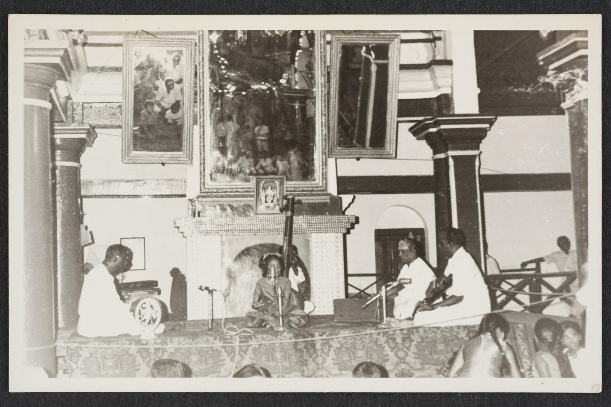 MV Gurusamy and S Gopalakrishnan with his daughter Selvi (7 years old) singing at the Tank Road Temple