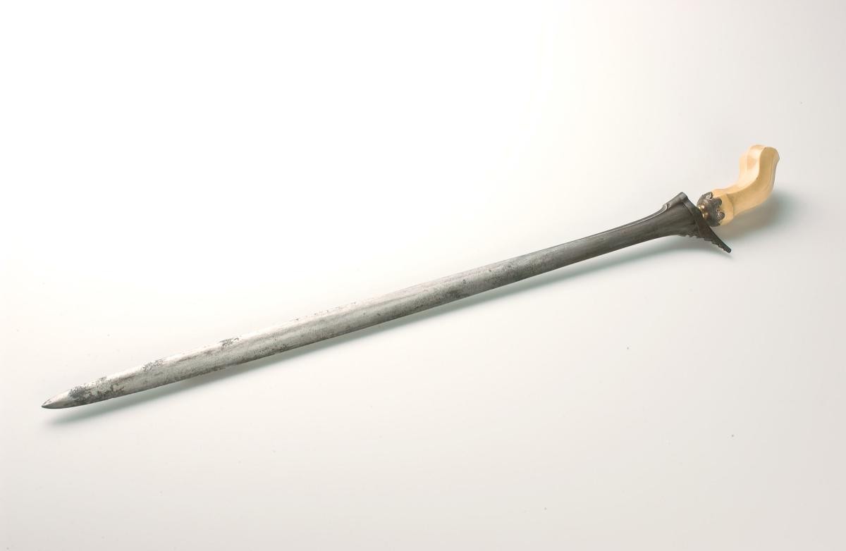 1078724