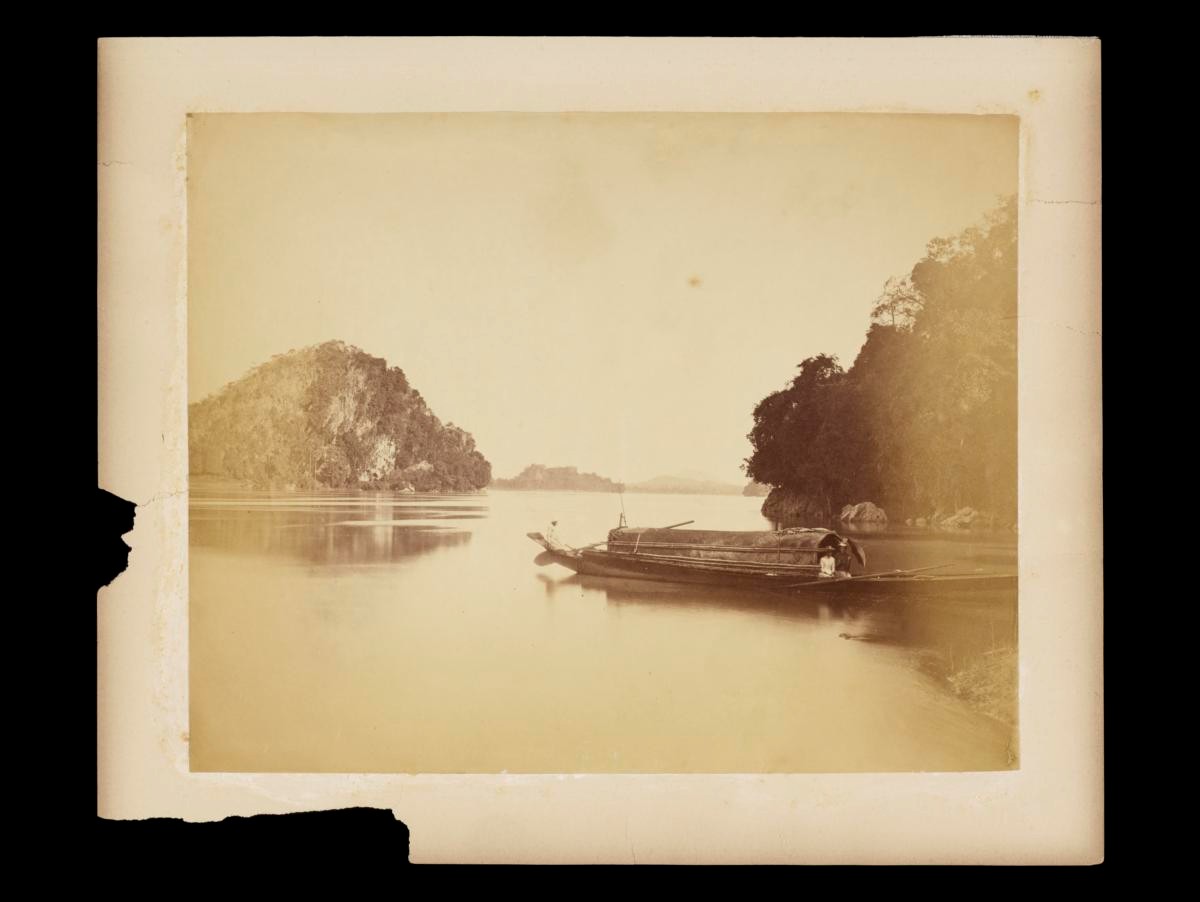 Burmese Boat on Lake