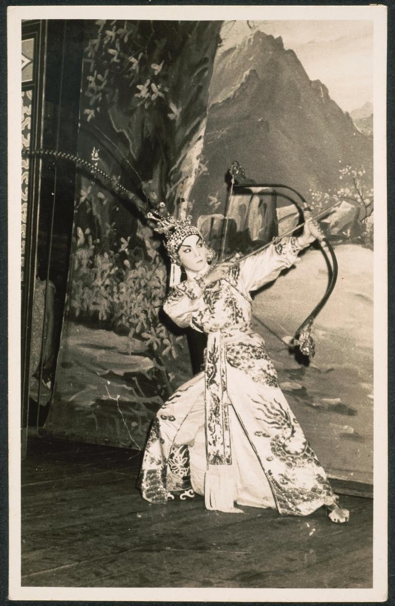 A Chinese opera actor