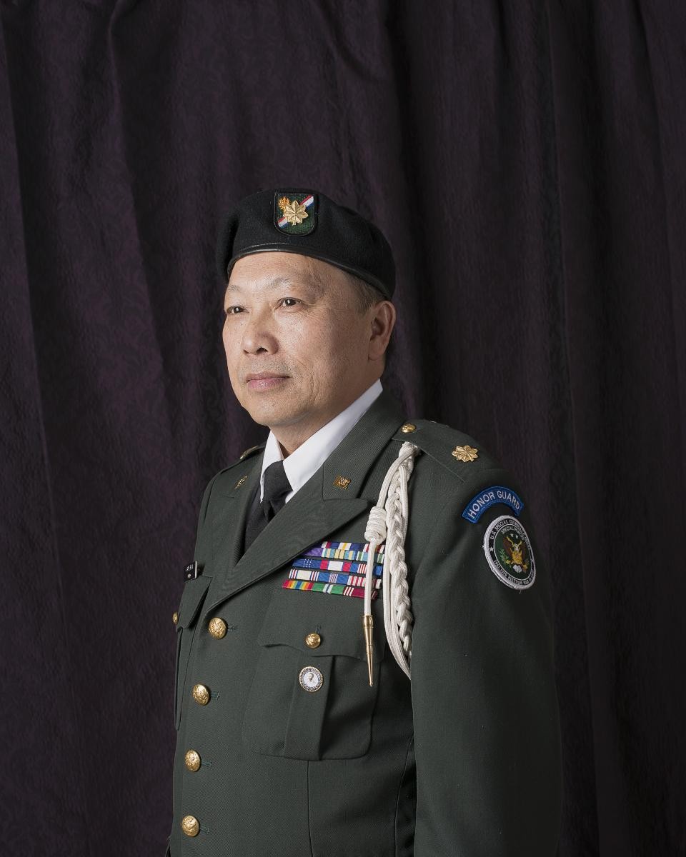 Hmong Veteran, Attention series (ID# A2013-17)