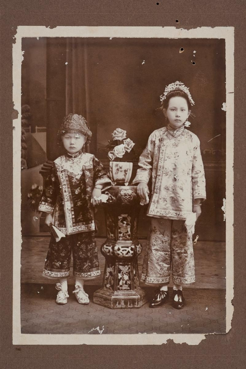 10 photographs from an album (B4860)