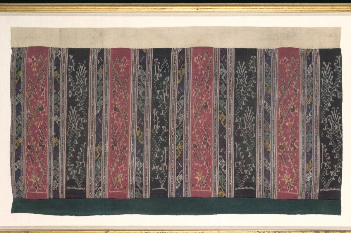 Ceremonial tubeskirt