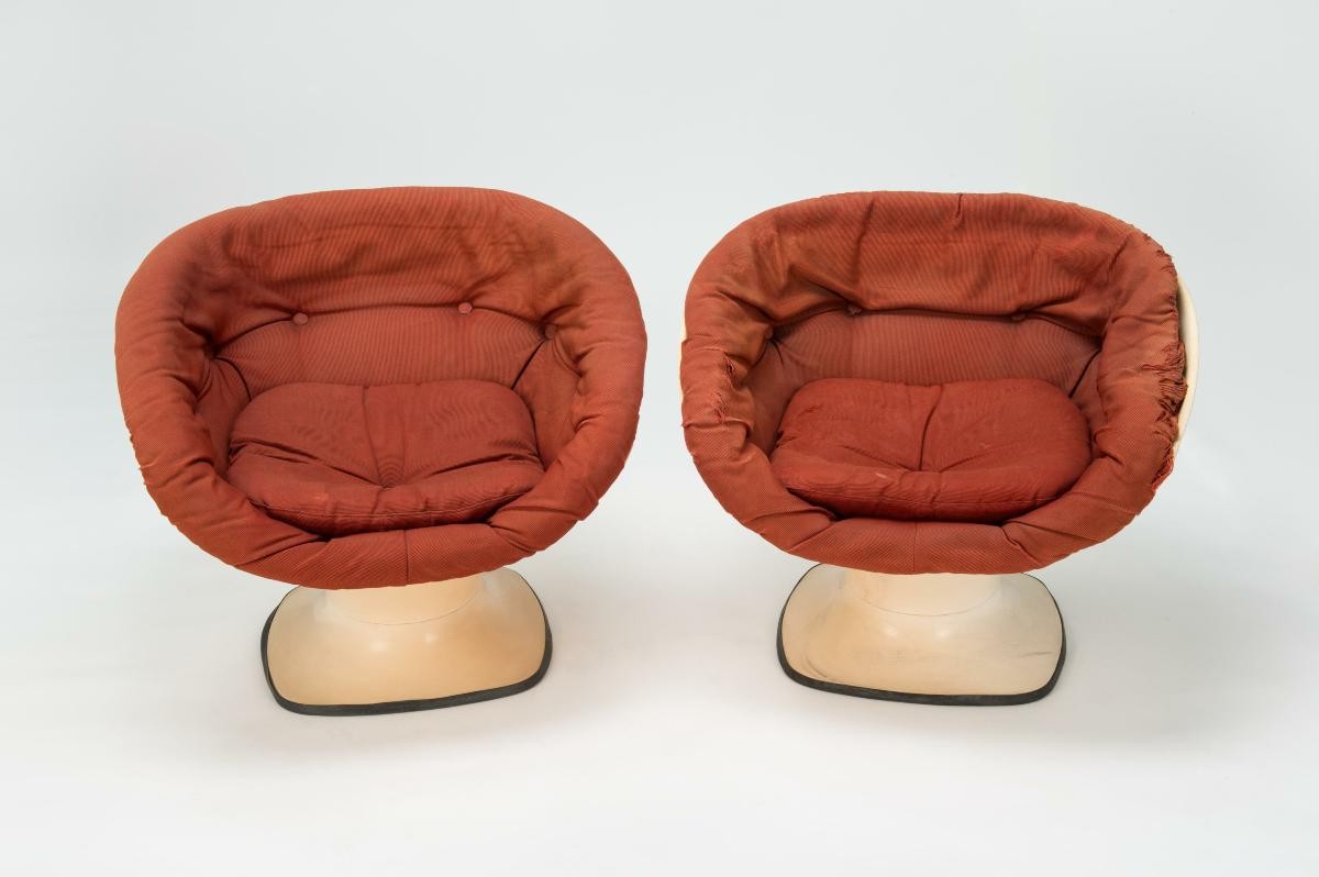 Pair of chairs (From Diethelm)