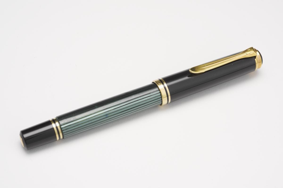 Pelikan Souverän M800 fountain pen belonging to Mr Lee Kuan Yew