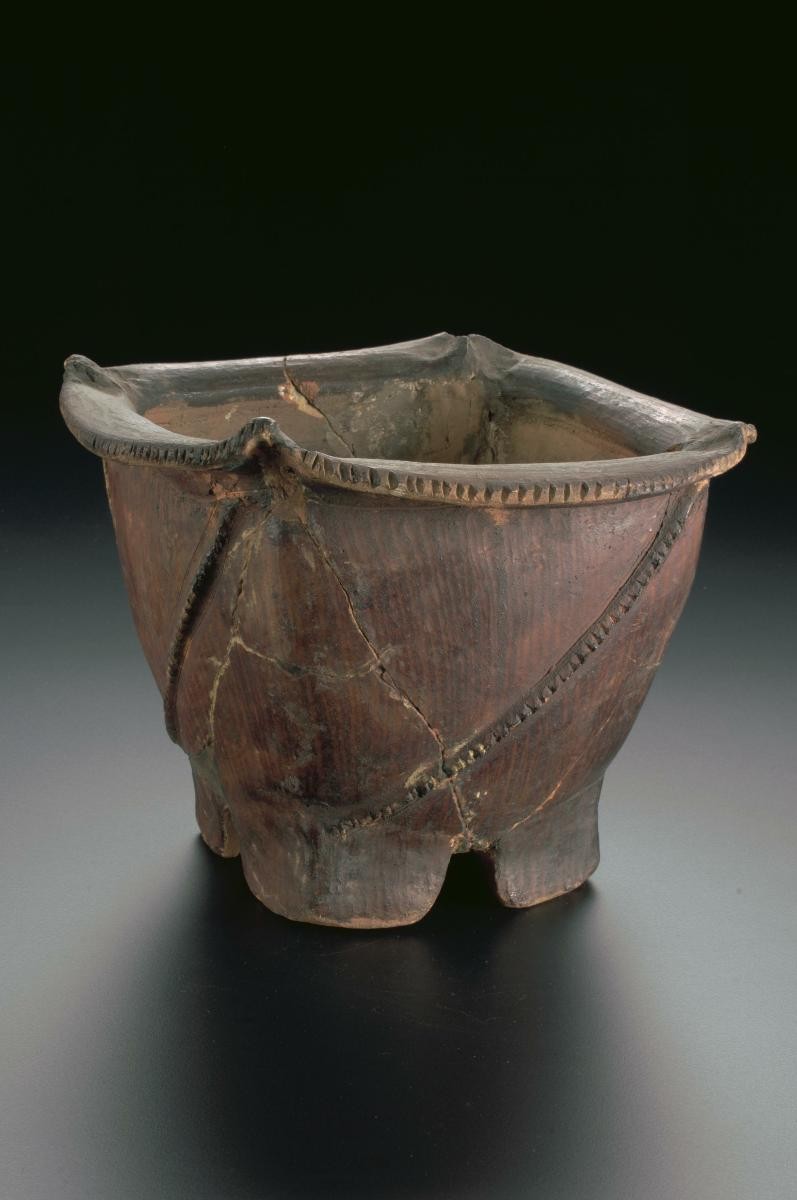 Flower pot