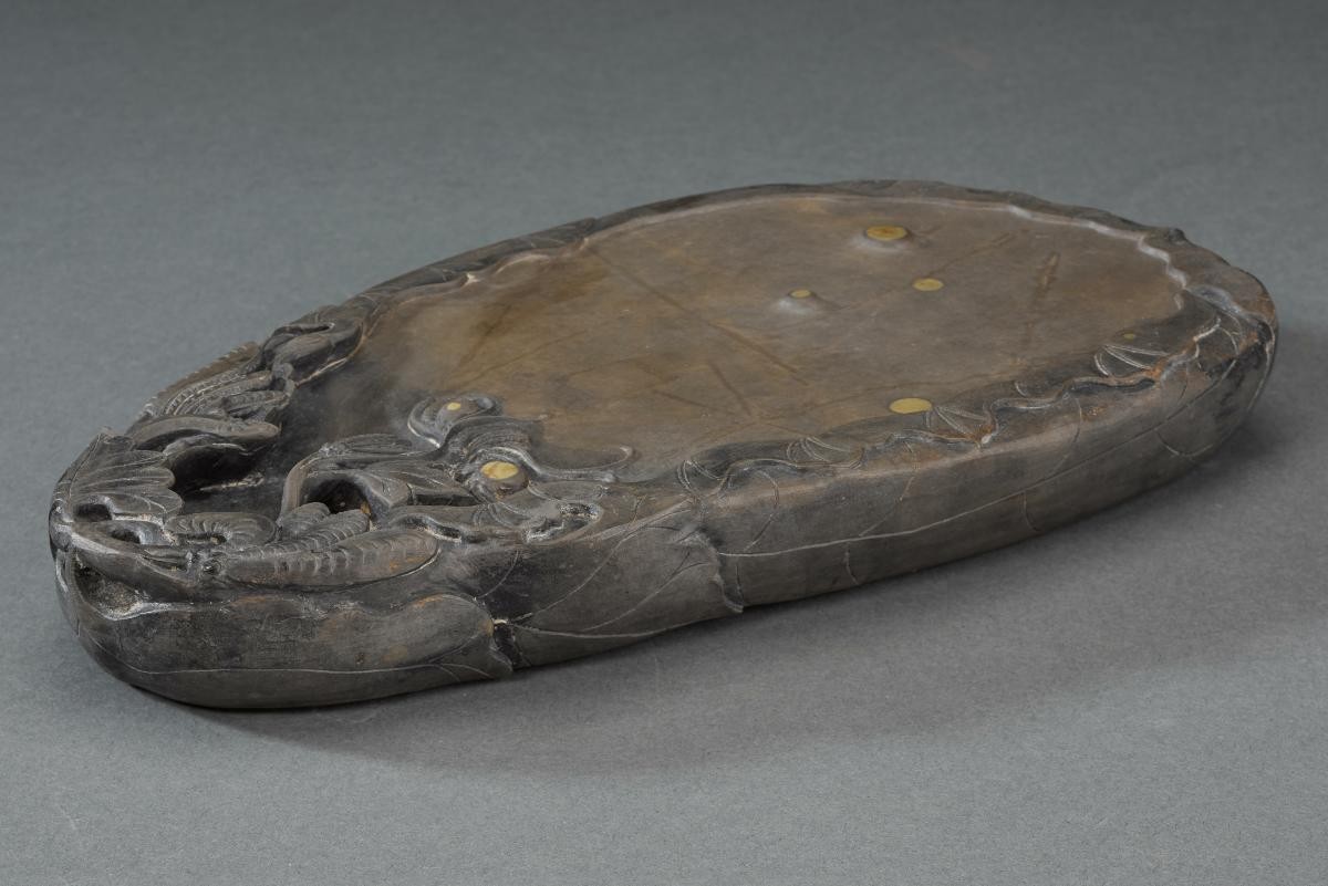 Gourd-shaped duan inkstone