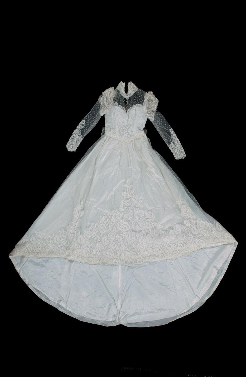 Bridal gown