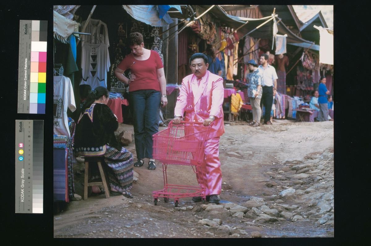 Pink Man on Tour (#3 Amazing Shopping In Hilltribe Village, Chiangmai)