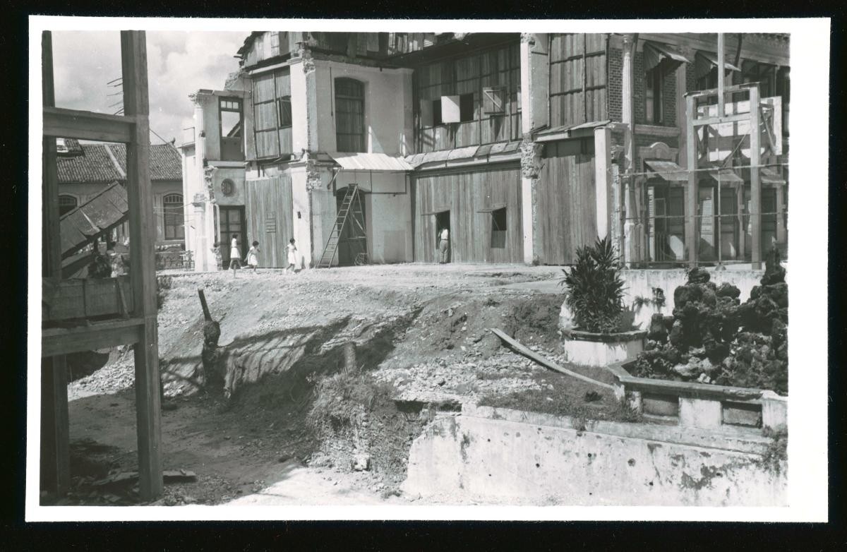 Yeung Ching School in construction