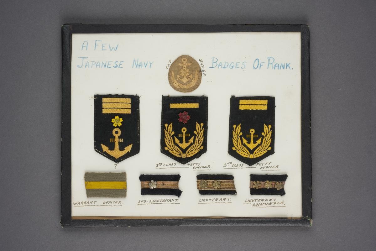 Japanese navy insignia