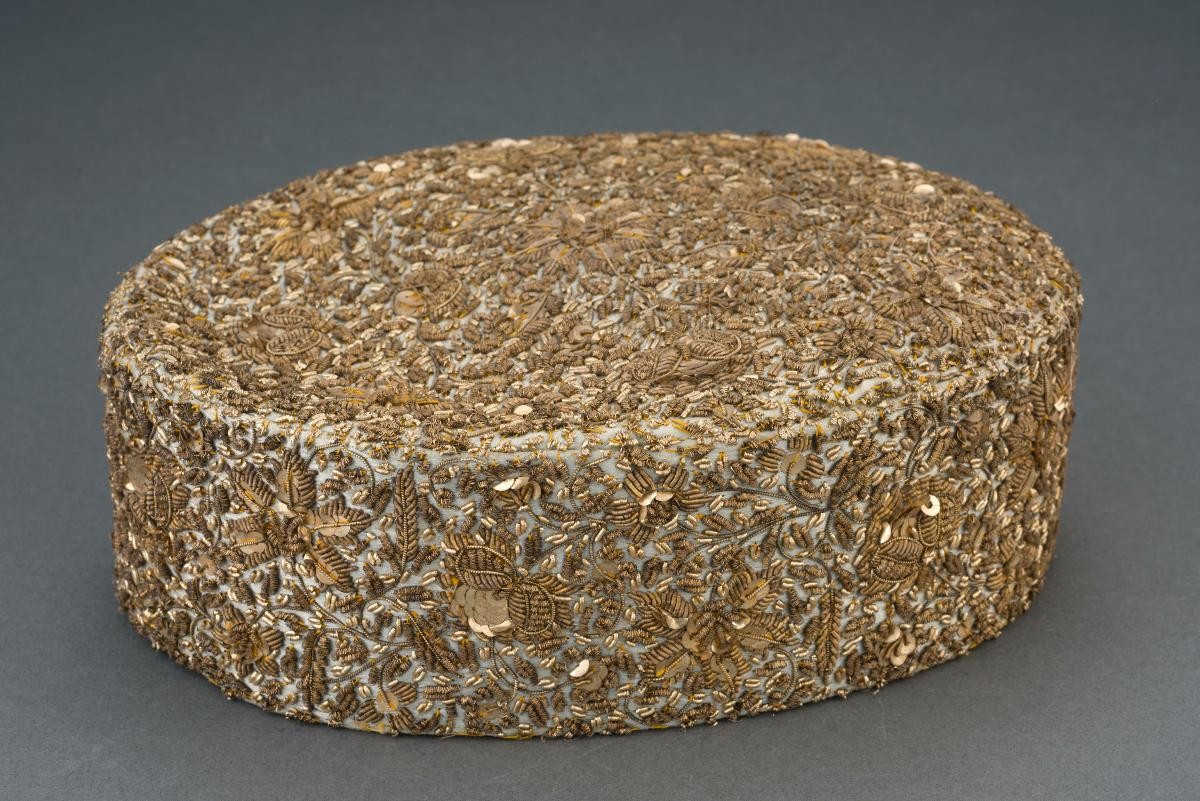 Royal cap