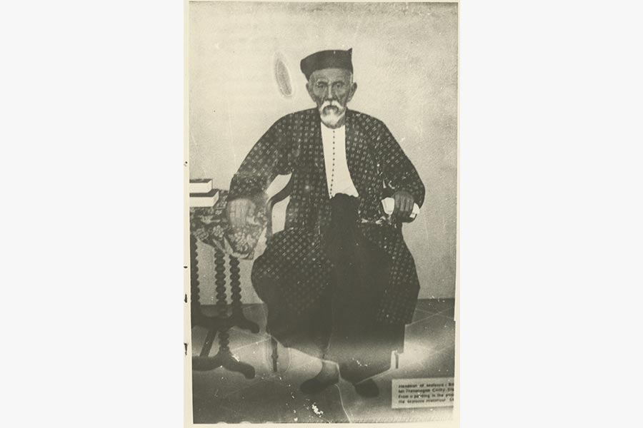 <a class="bold" href="/assets/296a87e0-6bcb-46ab-9b6d-b99096ffc0d5/theivanayagam-chitty.jpg" target="_blank">
A photograph of Theivanayagam Chitty
</a>