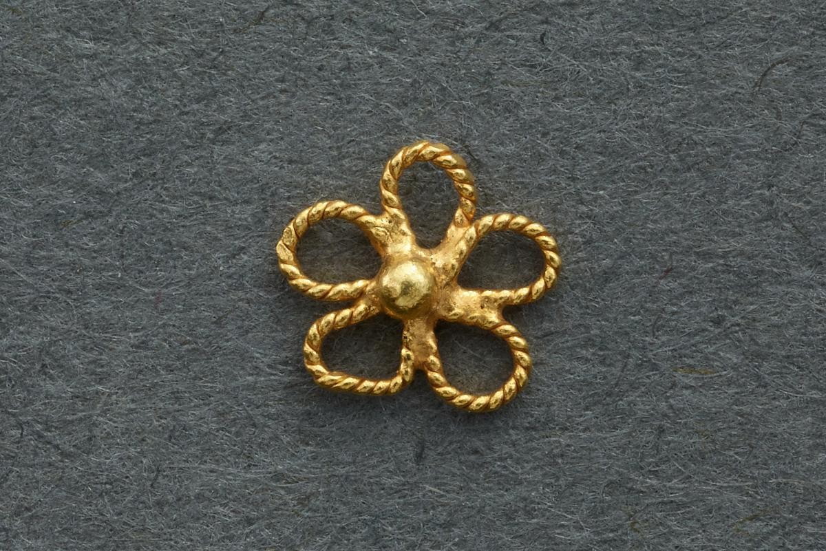 Filigree Flower