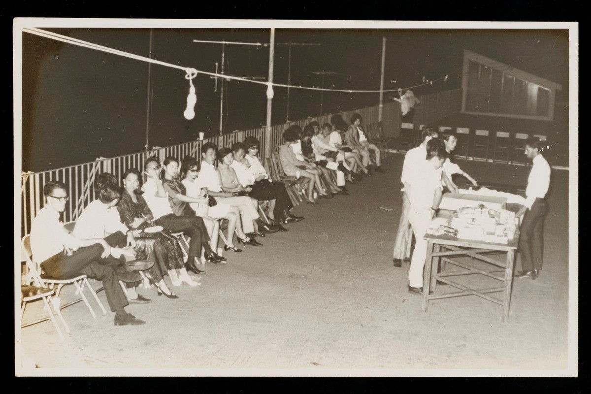 Photograph of guests attending the wedding dinner of Quah Chin Siong, Danny and Soh Beow Seng, Nancy, hosted at the residence of Quah Chin Lai