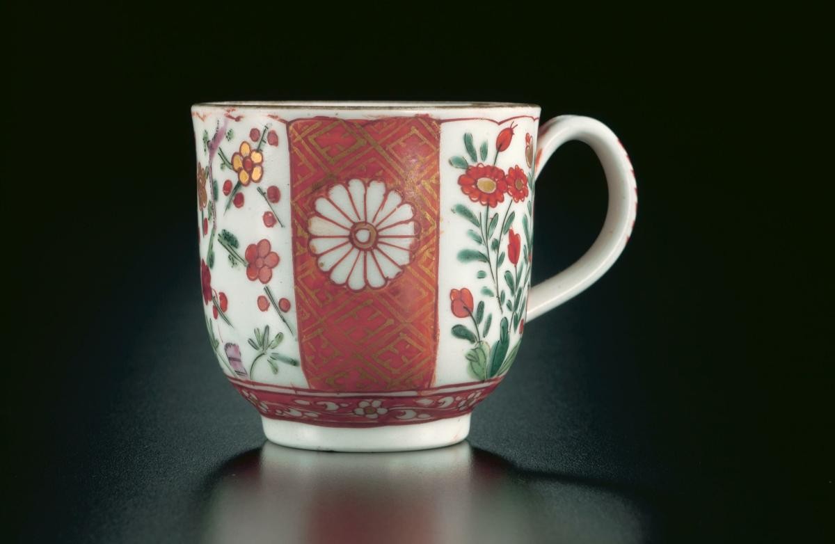 Coffee cup