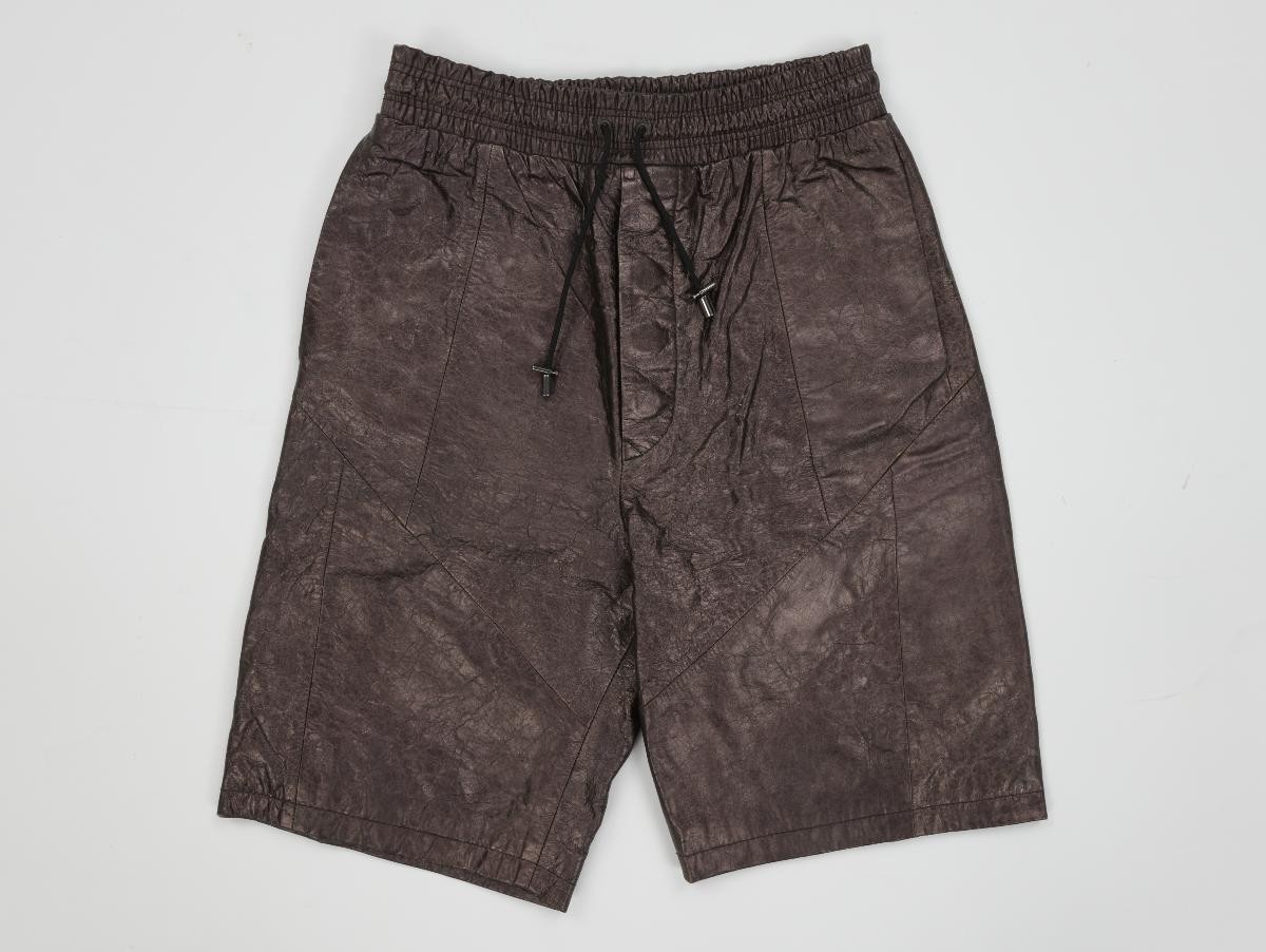 Dzojchen brown leather shorts